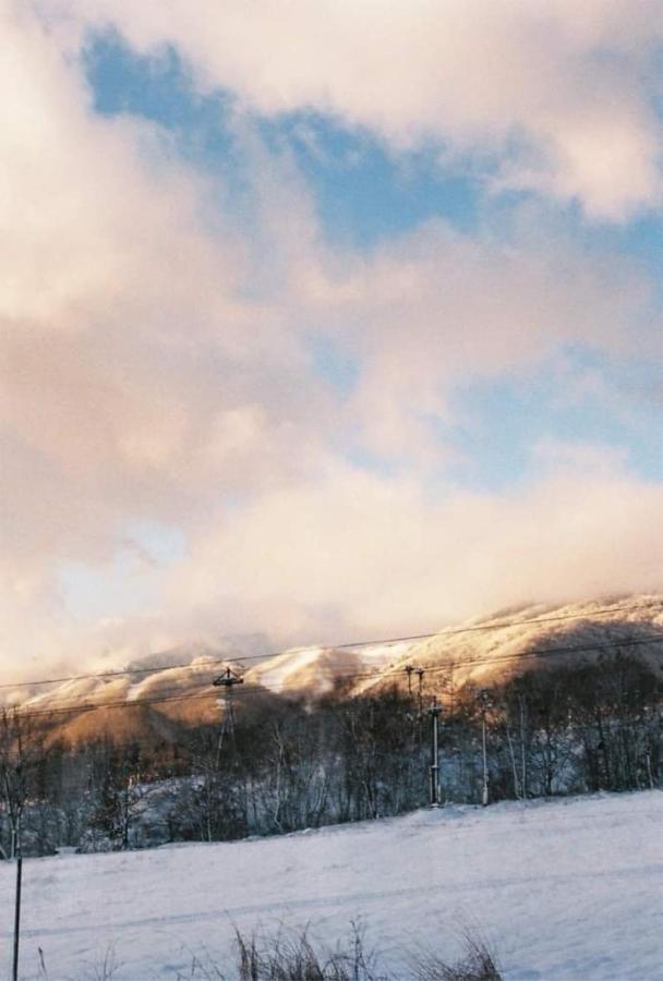 Sunshine Hakuba Ski-To-Door Экстерьер фото