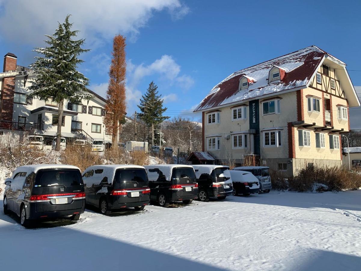 Sunshine Hakuba Ski-To-Door Экстерьер фото